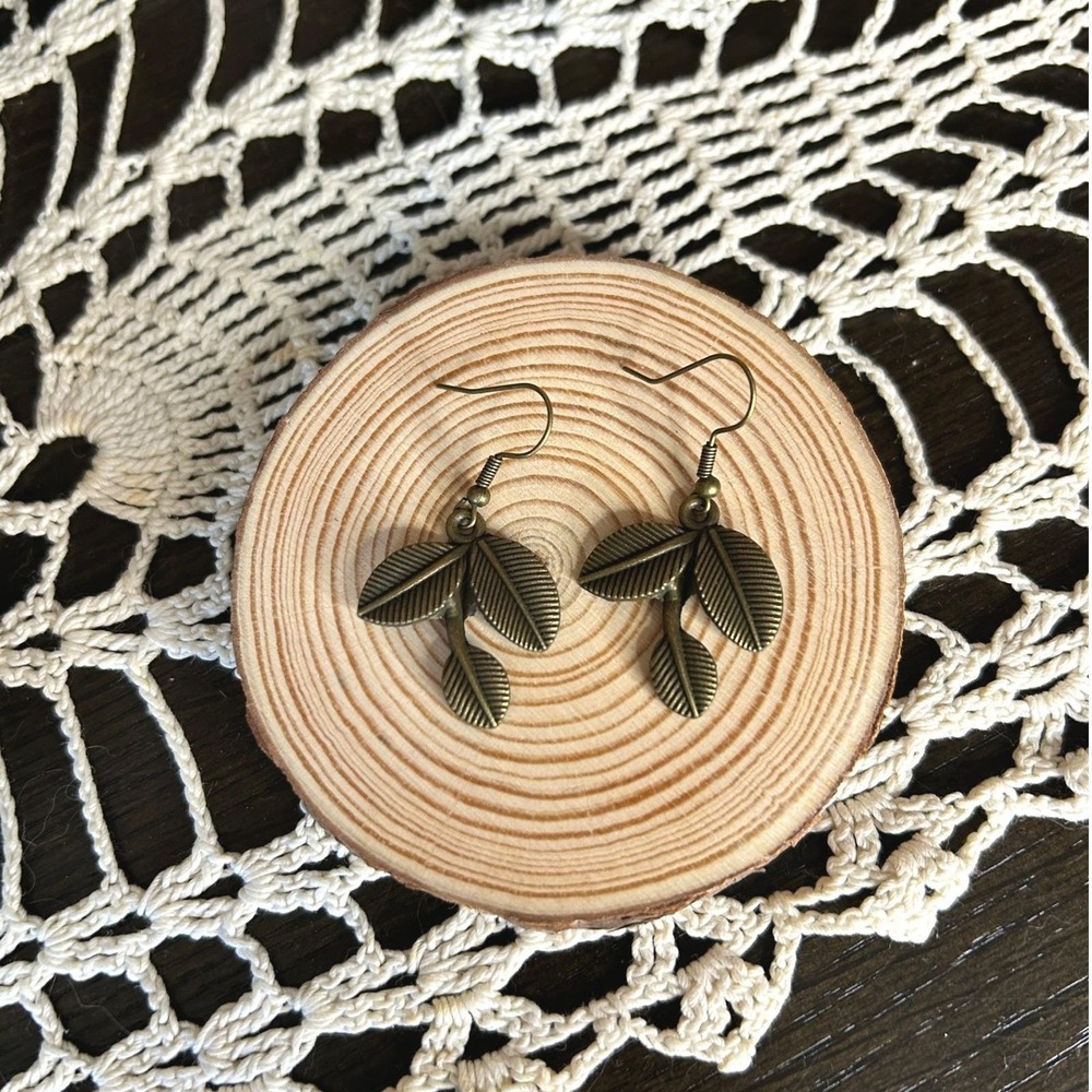 Antique Bronze Triple‎ Leaf Drop Earrings